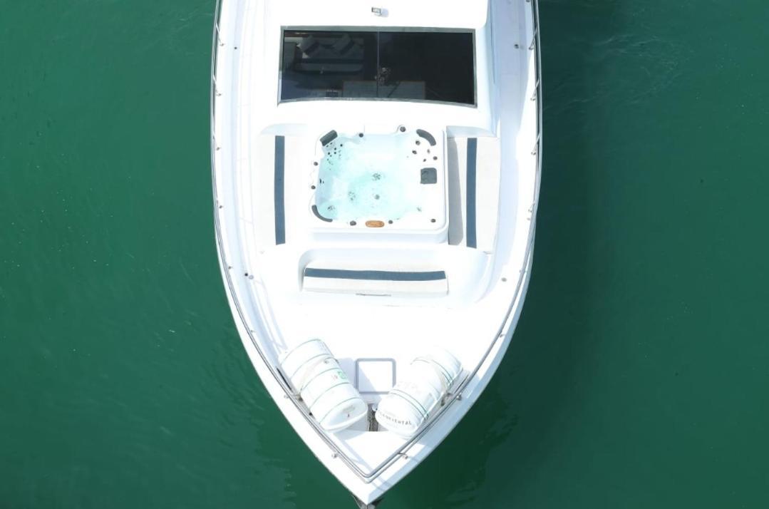 Goldfish Yachts * Dubai